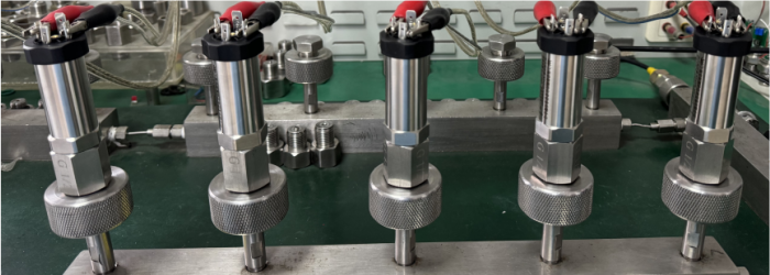 Flexible SST Cylindrical Housing Miniature Pressure Transmitters